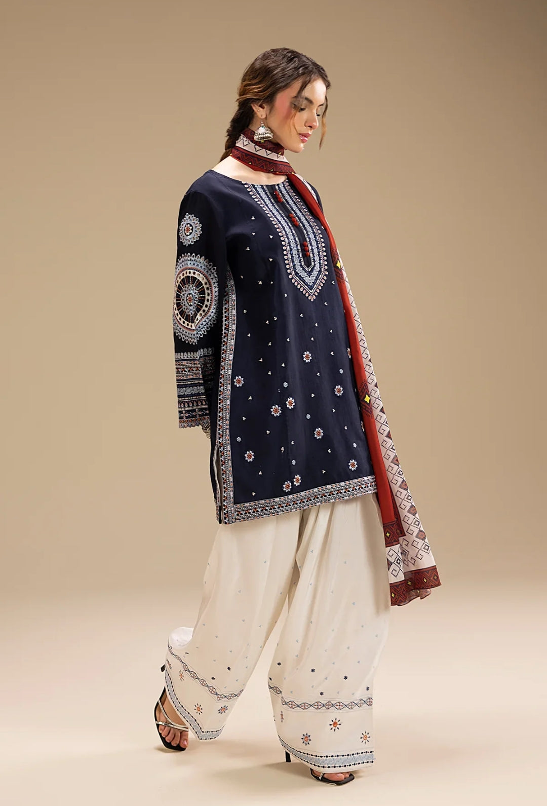 Arzu Full Embroidered 3pcs(Stitched)